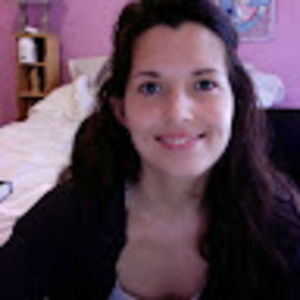 Meet your Posher, Caitlin